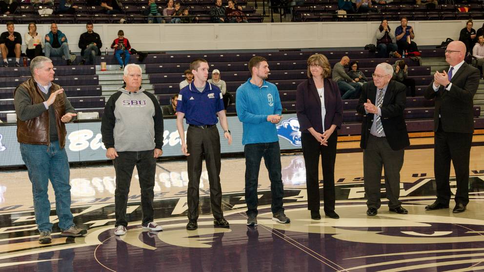 SBU Athletics Hall of Fame inductees recgonized on basketball court