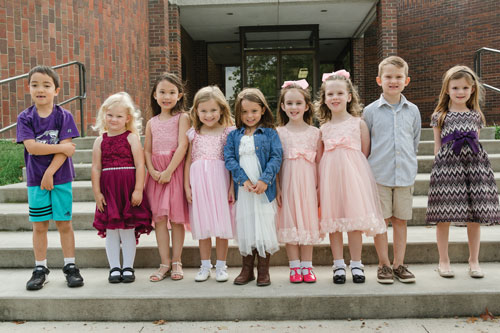 Children participate in Homecoming festivities.