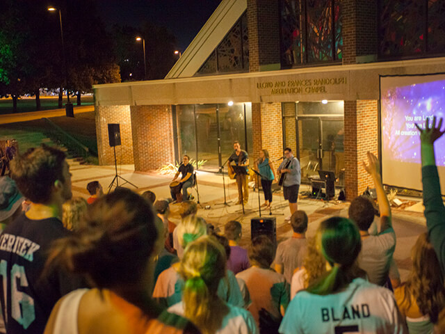Student led outdoor worship event